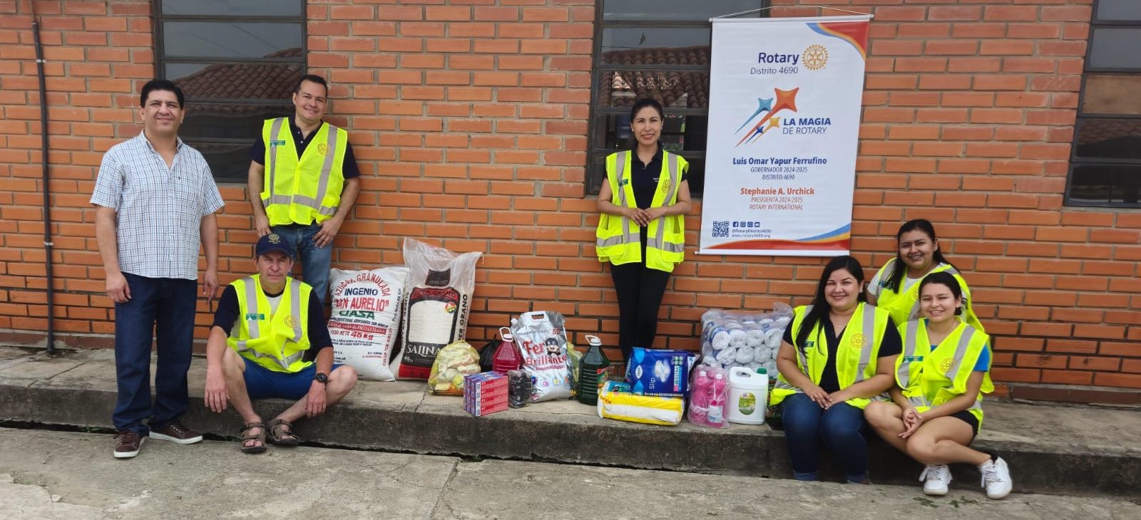 Juntos por una Causa: Donación y Apoyo del Rotary Club Sirari al Hogar Renuevo Providencia