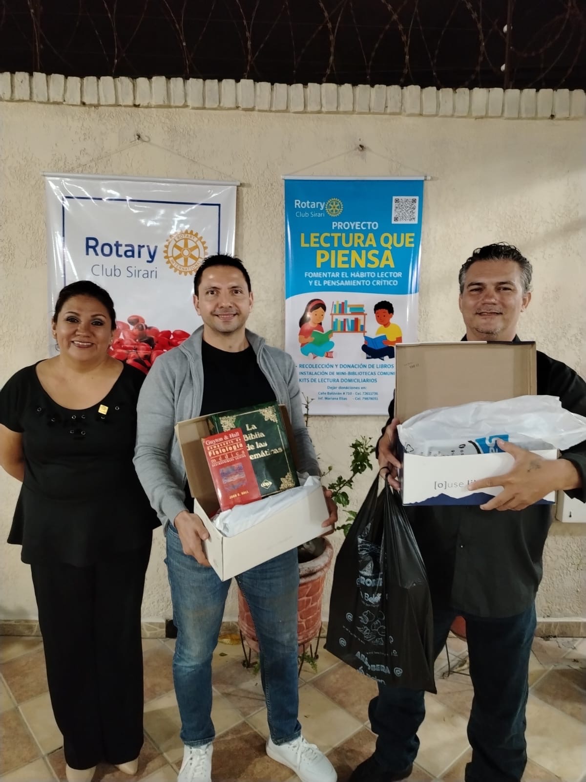 Rotary Club Sirari entrega segunda biblioteca escolar en unidad educativa